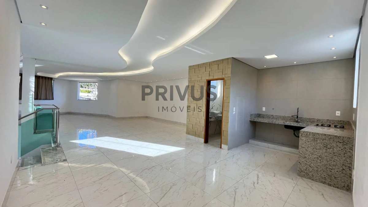 Casa à venda com 4 quartos, 228m² - Estoril,Belo Horizonte